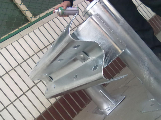 雙波護(hù)欄板